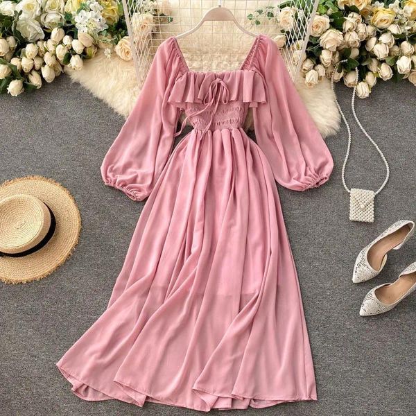 Lässige Kleider sanfter Stil lang Ärmeln Kleid Herbst Mode Frauen französischer Retro Square Neck Western Blasenhülsen Chiffon Chiffon