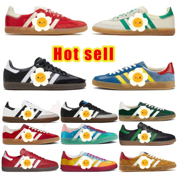 2024 Novo estilo Mens Blue Beiger Designer Sapatos OG Sneakers Treinadores Core acabou de lançar sapatos veganos de verão de chiclete branco preto