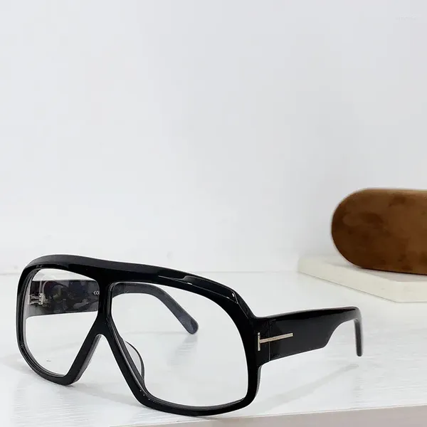Güneş Gözlüğü 2024 Seksi Retro Süper Büyük Moda Marka Tasarımcı Punk Gözlükleri Kadın ve Erkekler UV400 Goggles