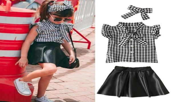 RetailWhole Baby Tracksuit Girls Roupa crianças 3pcs Conjunto de camisa xadrez Skirtlowather Boytbow Designers de designers Roupas BOUT7768261