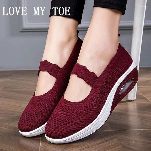 Sapatos casuais moda 2024 malha respirável apartamentos chaussure femme esporte cunhas de plataforma tênis femininos para mulheres zapatos mujer