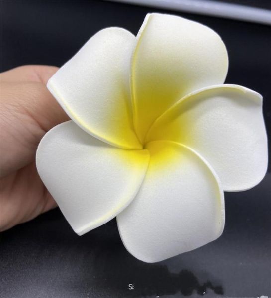 100pcs 7 cm Ganzes Plumeria Hawaiian Foam Frangipani Blume für Hochzeitsfeier Hair Clip Blume Jlloim Lucky 680 S25207985