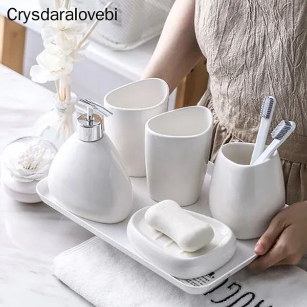 Set Ceramics Accessori per bagno Set Dispenser/igone spazzola/bicchiere/piatto di sapone.