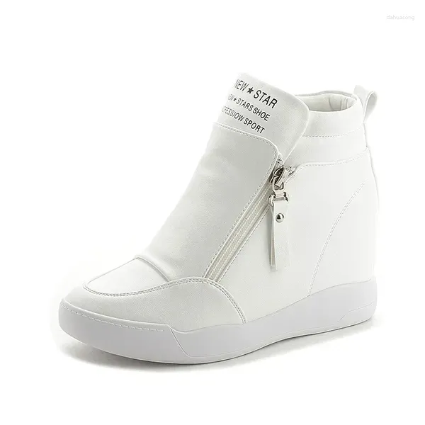 Sapatos casuais 2024 altos mulheres tênis outono inverno oculto salto lateral zip branco plataforma rebite