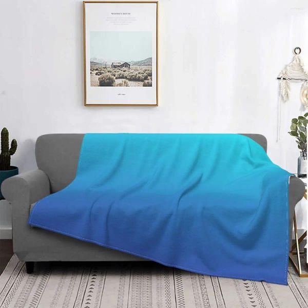 Одеяла глубоко синий градиент одеяла красочный флисовый бархат в течение всего сезона Симпатичный легкий ультра-мягкий бросок для кровати плюшевой одеял тонкое стеганое одеяло
