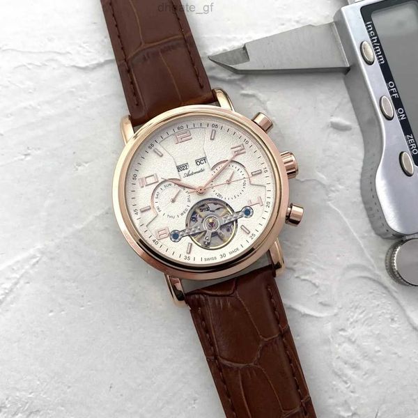 Homens de alta qualidade 5270 5175r Designer Swiss Mechanical Watch Mens Automático Business Wristwatches Luxury Sapphire Timepieces Brand Women Women Watches