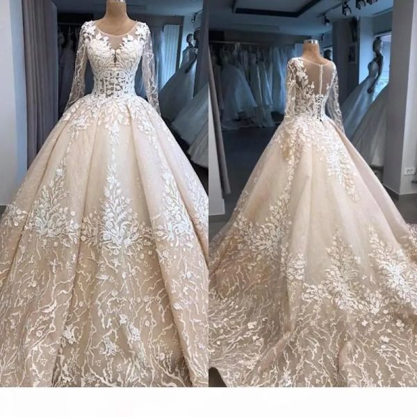 Splendidi abiti da sposa colorati a maniche lunghe con maniche lunghe Applique Scoop Schello Corsetto del treno posteriori su misura abito da sposa