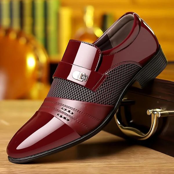 Klasik İş Elbise Erkekler Ayakkabı Oxfords Üzerinde Resmi Kayma Ayakkabı Zarif Deri Loafers Şarap Kırmızı 240407