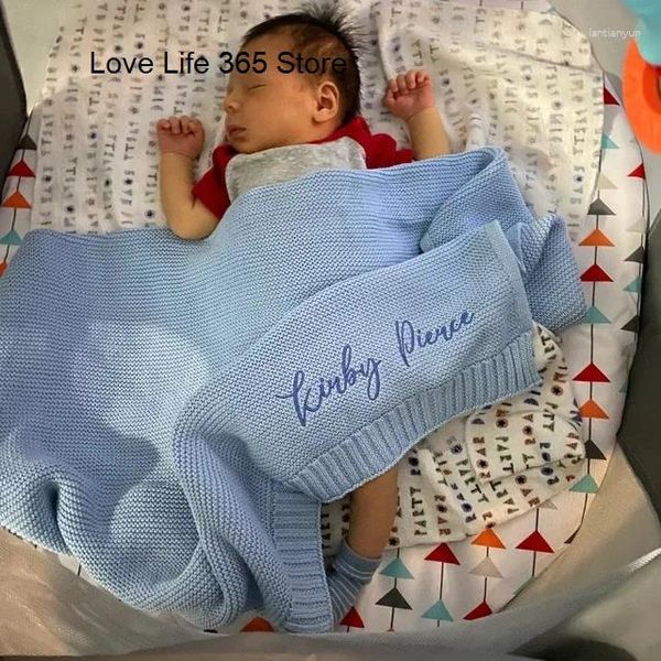 Coperte Nome ricamato personalizzato Coperta 12 colori Nomi personalizzati Soft Baby Passeggino Cover divano di divano per bambini