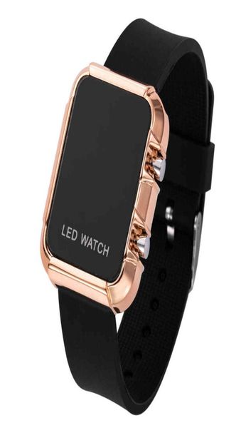 Kadınlar için dijital bilek saatleri en iyi marka lüks bayanlar kol saatleri spor şık moda led kadın relogio feminino y21118331477