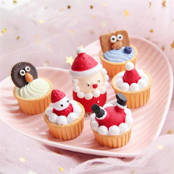 Fiori decorativi 6 pezzi/set simulazione cupcakes natalizi ornamenti finti alimentari in miniatura tazza di fragole torta kawaii fai da te scrapbooking fai -da -te