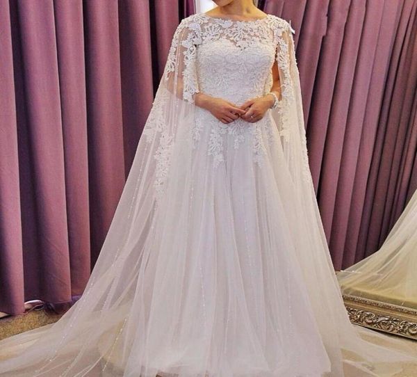 Saudi -Arabien muslimische Dubai Brautkleider mit Umhang Wrap Spitze Brautkleider Robe de Mariage Applique Pailletten Perlenhochzeitskleider 7793178