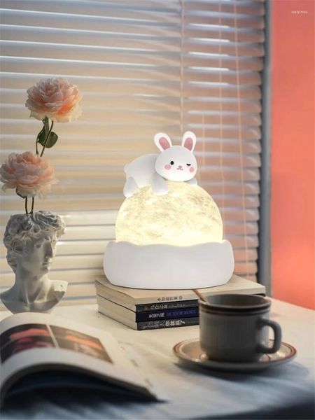 Lâmpadas de mesa do quarto infantil nórdico desenho animado de resina panda vermelha iluminação de sono menino menina, estudo de luta de decoração de decoração