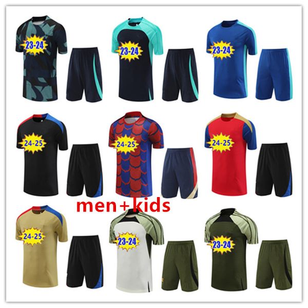 23 24 25 Lewandowski Pedri Männer Kinder Tracksuit Fußballtrikots Traininganzug 2023 2024 2025 F. de Jong Kurzärmelanzug Tracksuits Männer Kinder Sportbekleidung Set