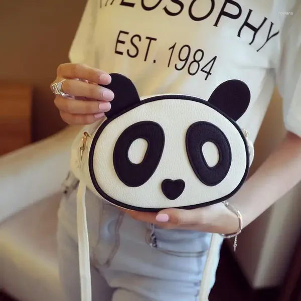 Çanta 2024 Ücretsiz Yaz Moda Çantaları Yüksek Kaliteli PU Deri Kadın Karikatür Baskı Panda Tatlı Bayanlar Omuz