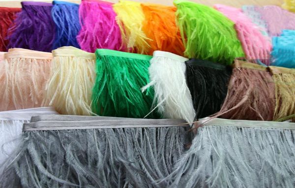 Mevzuat Genişliği 1116cm Devekuşu Tüylü Fringe Şerit Döşeme Bez etek Dantel Diy Partisi Gelinlik Craft9479892