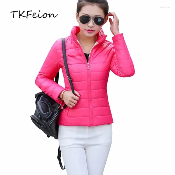 Frauenjacken 2024 Frühling Herbst Frauen Kurzschlelle Jacke Frauen weibliche Baumwollparkas Reißverschluss Ladies Bomber Coat Fashion Rose Rot Farbe