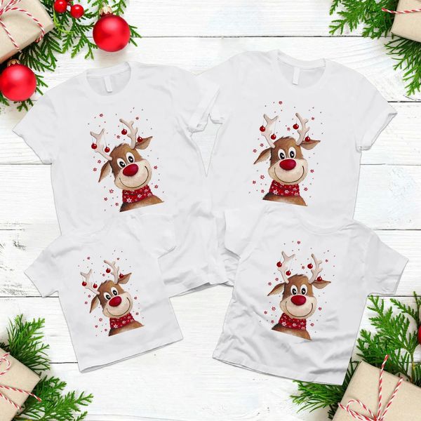 Weihnachtsfamilie Matching Outfits T-Shirt Xmas Party Geschenke Kleidung Hirschdruck Daddy Mama und Tochter Sohn T-Shirt Familie Look 240403