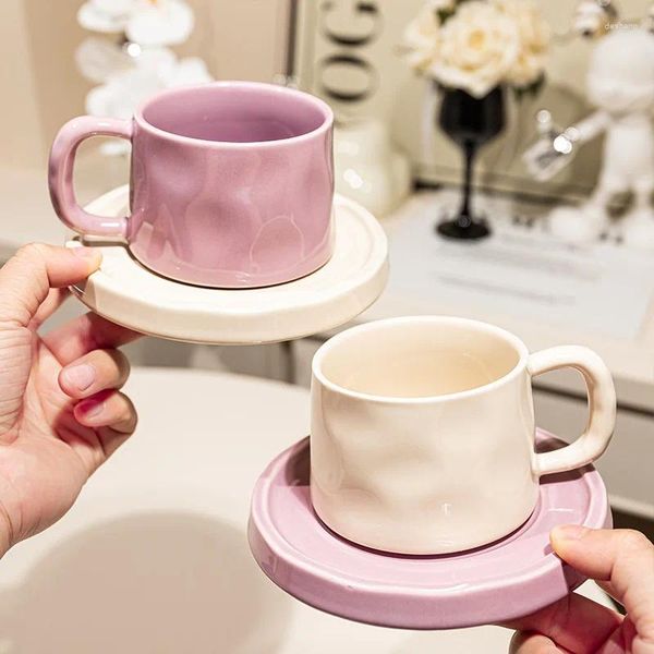 Tazze corea insp crema tazza tazza di caffè in ceramica set di coppie vassoio di latte per ufficio ghiaccio gift per le vacanze