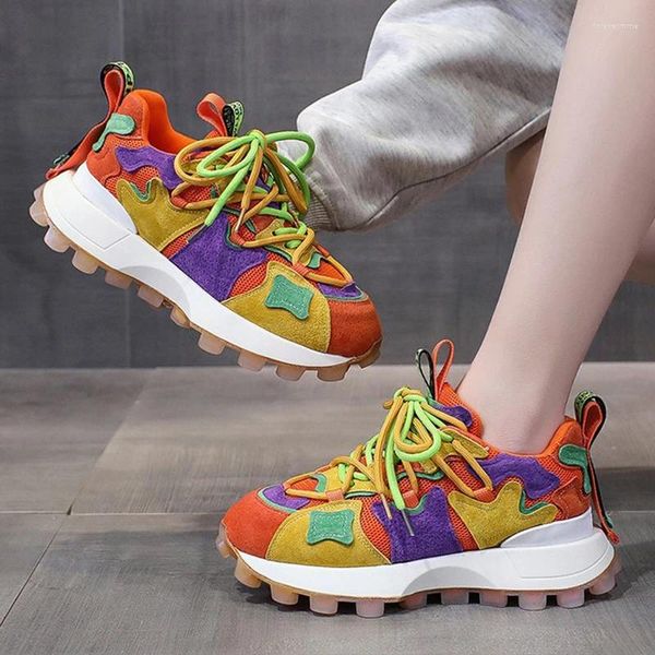 Casual Shoes Mix Farbplattform Sneakers Frauen 2024 Frühling koreanischer Stil dicker alleiniger vulkanischer Frauen Hip-Hop atmungsaktiv