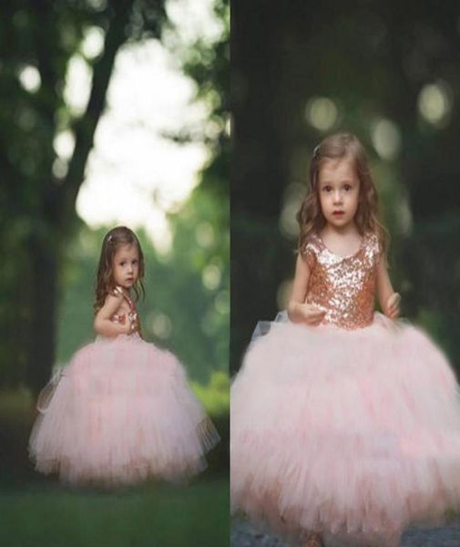 Lantejoulas de ouro rosa blush tutu flor meninas vestidos 2018 saia pufffy comprimento completo pequena infantil infantil parda de casamento comunhão forml3525729