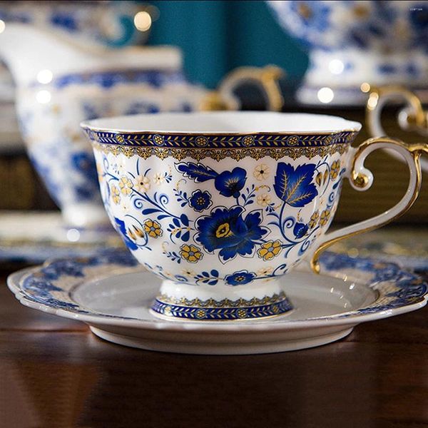 Tazze piattiere wudruncy squisito set da tè retrò britannico set blu bianco cofffee tazza piattino lussuoso tribunale di corte pomeridia