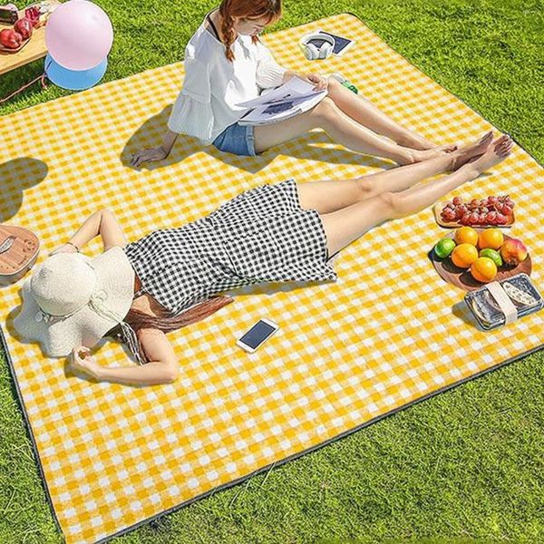 Halılar açık piknik paspası su geçirmez ve nem geçirmez taşınabilir katlanabilir alan kamp masa örtüsü turist plaj ped