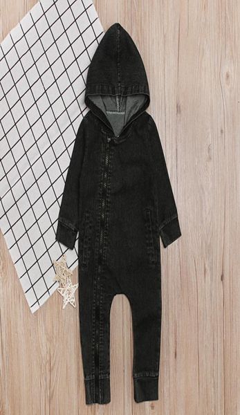 Roupos de menino com capuz de outono Roupas pretas de jeans recém -nascidos roupas de macacão Roupas6584085