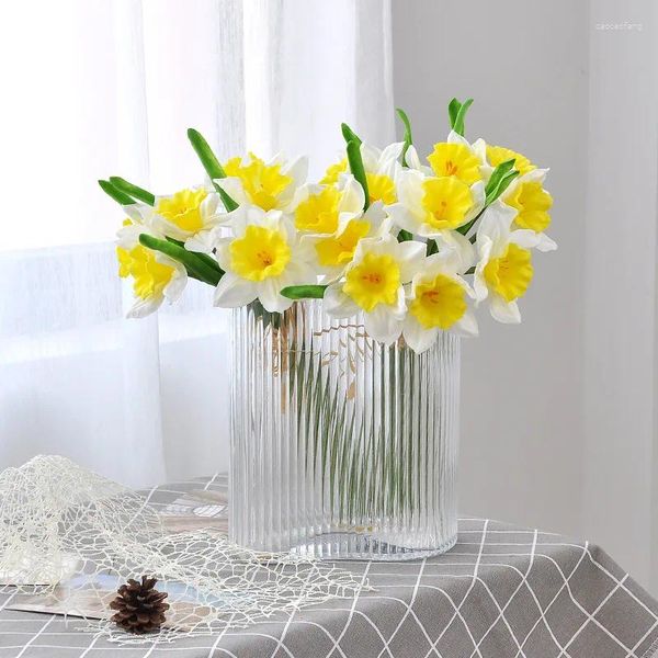 Buquê de Flores Decorativas de 6 Daffodils