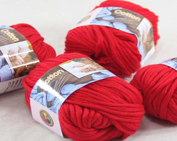 Los 4 Ballsx50g Special Dicke schlimmste 100 Baumwollgarn Handstrickrot rot 4221741865444