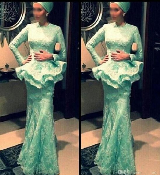 Mint Green Muslim Destes Sleeves 2019 Lace sereia comprimento de comprimento de baile formal com peplum Arábia Saudita Dubai9961907