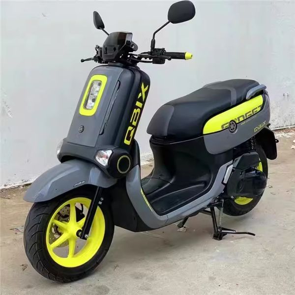 The New York E Cool 125CCQBIX Scooter Retro Vox 50 Moonlight Treasure Box Transport Fuelling Model Modello di motocicletta a risparmio di carburante ZY125T-14 Boy's Gift