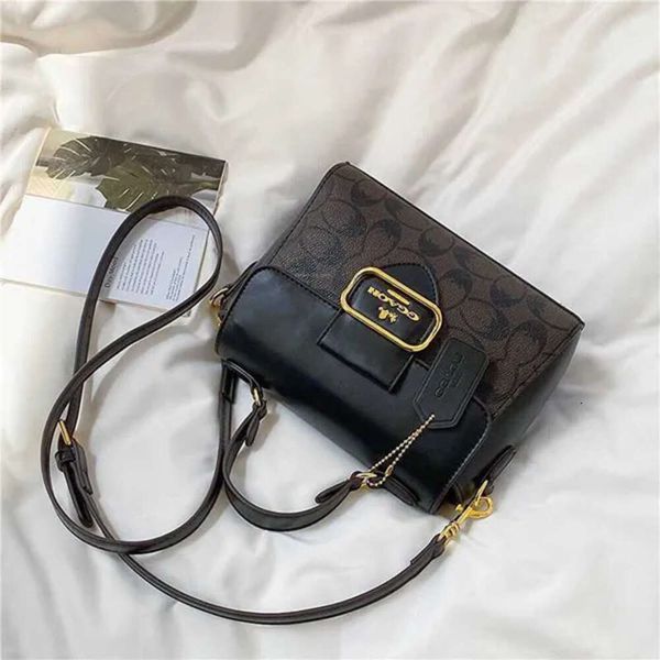 75% da loja de alta qualidade para mulheres impressas crossbody versátil na moda feminina portátil 564