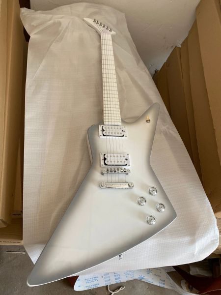 Kablolar El Yapımı Vintage Explorer Vücut Silverburst Elektro Gitar Destek Özelleştirme