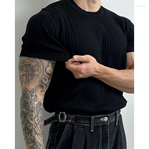 Herren T -Shirts Silm Elastic Trend für Match vertikale Streifen runden Hals kurzarm