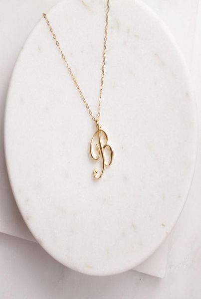 Mom love Nome corsivo B inglese Alphabet Gold Silver Family Letters Firma collane a catena Word Miny Letter iniziale Ciondolo 1252152