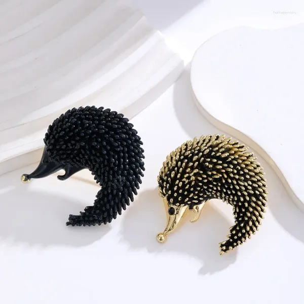 Broschen Vintage Hedgehog Frauen tropfen Öl Anime Brosche Pin Büro Dame Anzug Anzug Pins Fashion Party Schmuckgeschenke