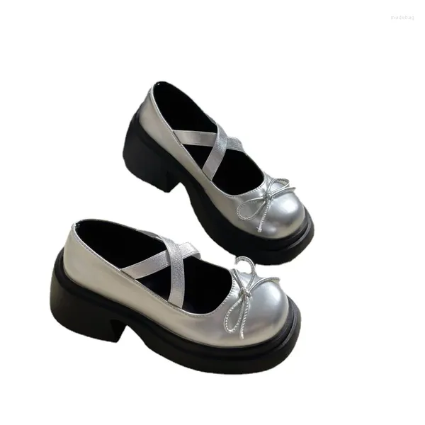 Kleiderschuhe süße Frauen runde Toe Mary Janes Schwarz Silver College Style High Heels Pumps Gilrs