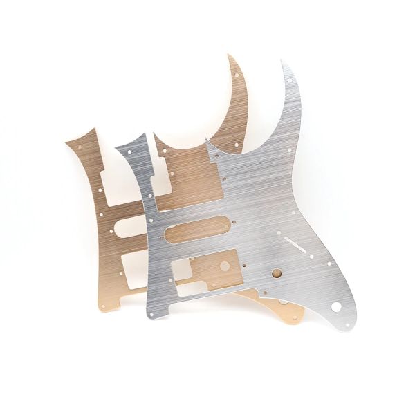 Accessoires 1PCS Metal IBZ Gitarre Pickguard HSH Metal Kratzplatte für Ibanez Style Gitarre 2 Farbe