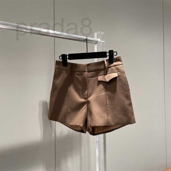 Designer Shorts Women's 24 Early Spring Metal Triangle Cink Belt Decoration Shorts Caramel Shorts GU4M