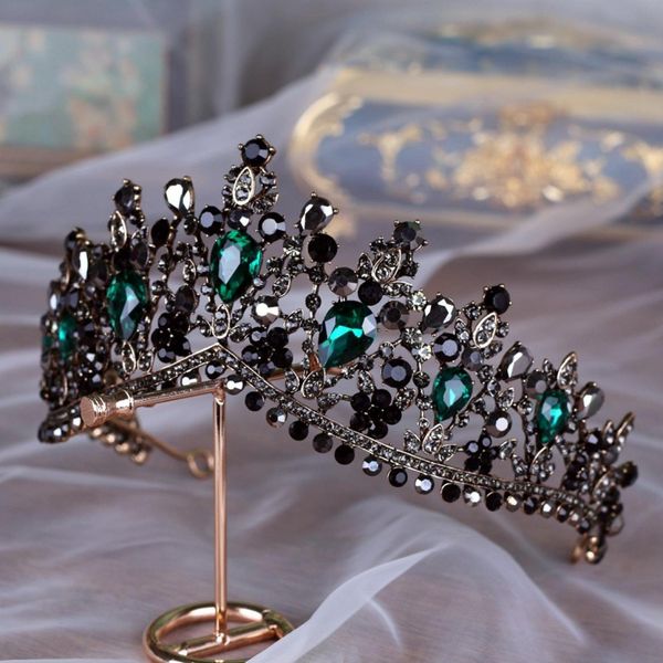 Handgefertigte luxuriöse Barockbrautkrone Tiara schwarz dunkelgrüne Kristall Kopfbedeckungen Abendhaarzubehör für Braut Gothic Bridal6114813