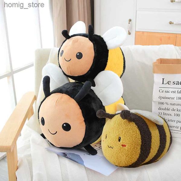 Peluş Bebekler Bulanık Bumblebee Lady Bug Dolgulu Böcek Peluş Oyuncak Bee Ladybird Yumuşak Bebek Çocuk Oyuncakları Doğum Günü Noel Hediyesi Y240415