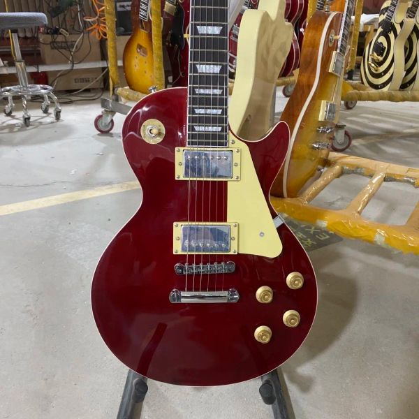 Gitarre Standard E -Gitarre Wein Rot Farbe Chrome Hardware Rosenholz Fingerbrett Mahagoni Körperfreier Versand