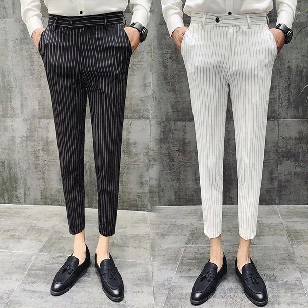 Abiti maschili 2024 Pantaloni per ragazzi primaverili/estivi I pantaloni coreani slim fit a strisce non stirate casual non stirate