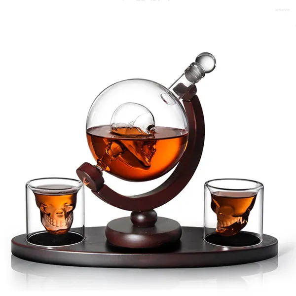 Drinking Globe Design Decanter com copo de esfera gravado para uísque de bebida com bebida de vinho de uísque de licor Soda 2 copos D