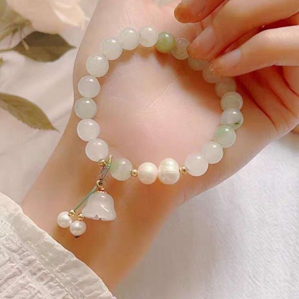 Instagram Korean Edition Tianshan Emerald Crystal Single Loop Frauen weißer Achat Bell Orchid Süßwasserperlenarmbandschmuck