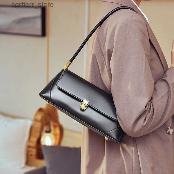 Bolsas de fraldas Trendências de capoeira de couro dividido Bolsas de ombro de couro para mulheres 2024 Trend Designer de luxo feminino Festem Bolsas de Ladies L410