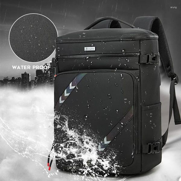 Backpack Fashion Fashion Strip riflettente Viaggio per il tempo libero Laptop Waterproof da 15,6 pollici Day School Borse Multifunzione Multifunzione MOCHIL