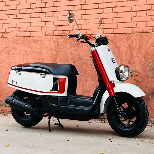 Export Mahamu Vox50cc Retro Little Turtle Scooter Personality Moonlight Treasure torace Fuel Transportation Booster Model ZY125T-14 Size2220+750+1085