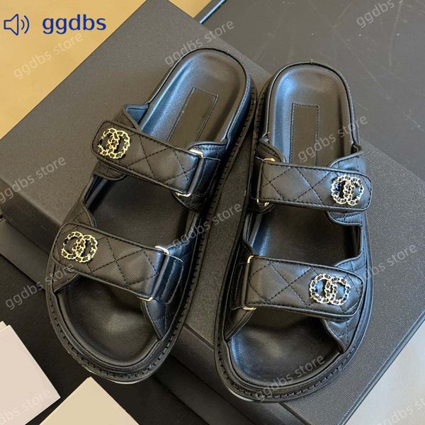 Dad Sandals Designer Sapatos de canal sandálias de alta qualidade Sliders Crystal Calf Leather Casual Plata